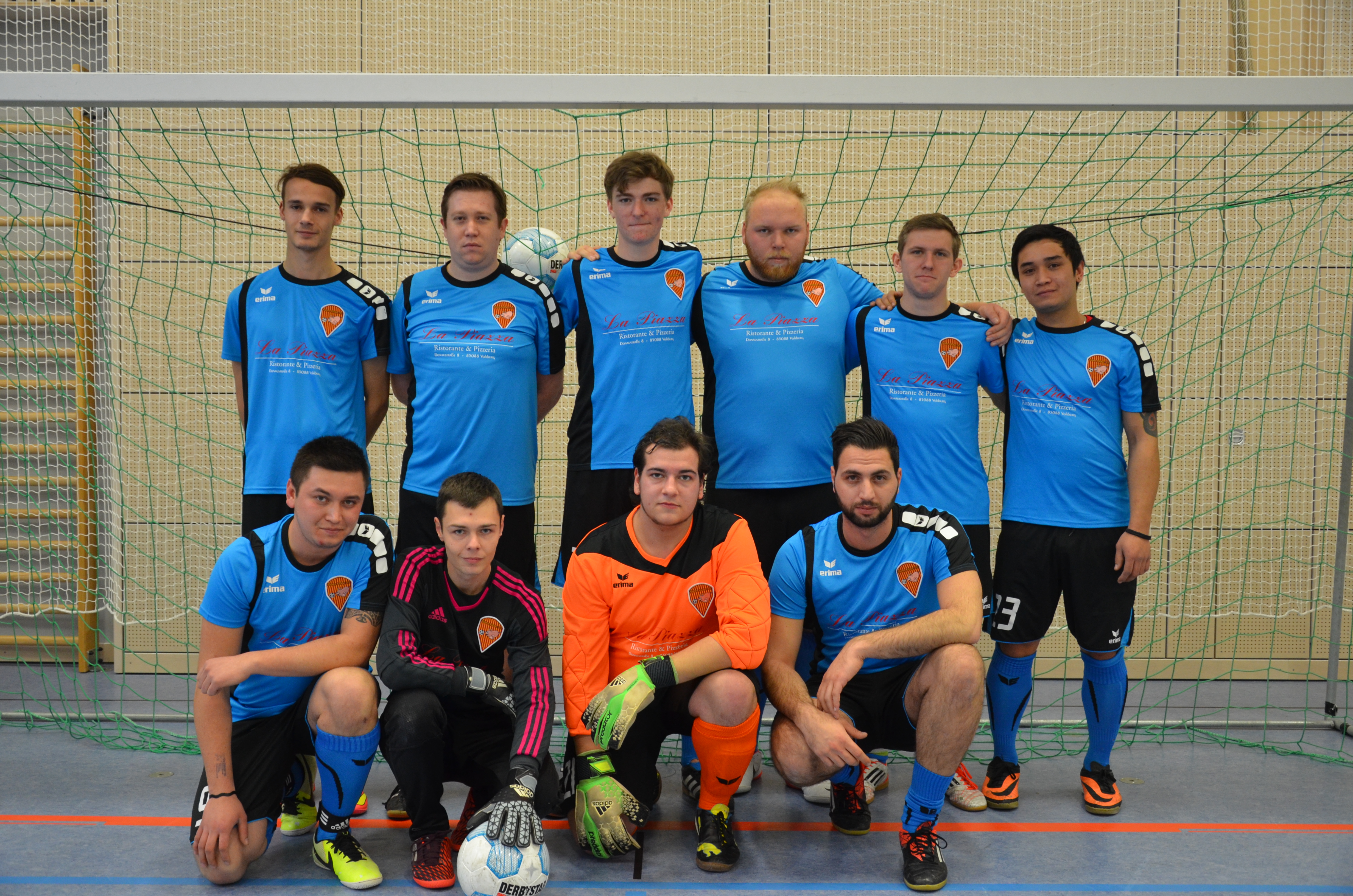 Zweiter Platz beim 5. Sauwa Kicker`03 – Hallenturnier